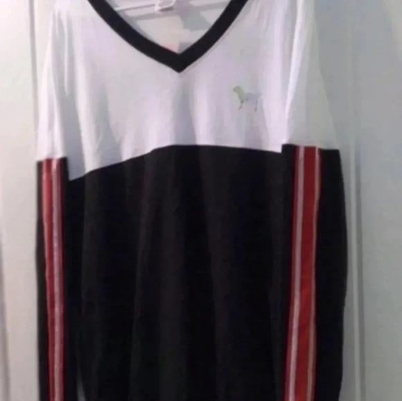 VS PINK bling dog tee-oversized medium *NEW* - Picture 2 of 7